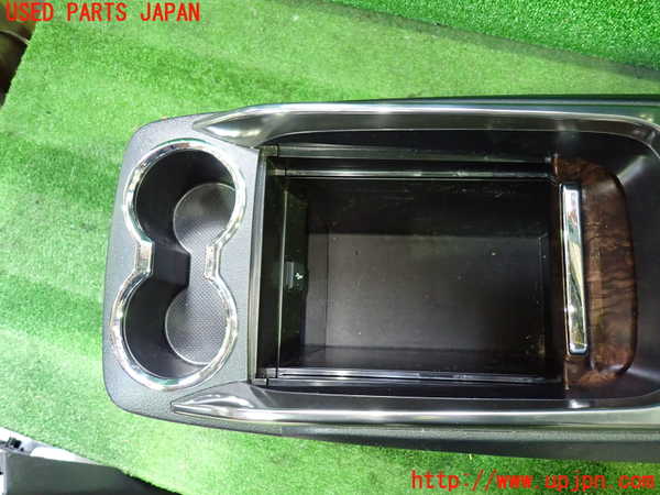 1UPJ-27257540]アルファード(AGH30W)センターコンソール 中古_m0002.jpg