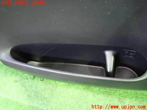1UPJ-27251264]アルファード(AGH30W)左前ドア内張り 中古_m0004.jpg