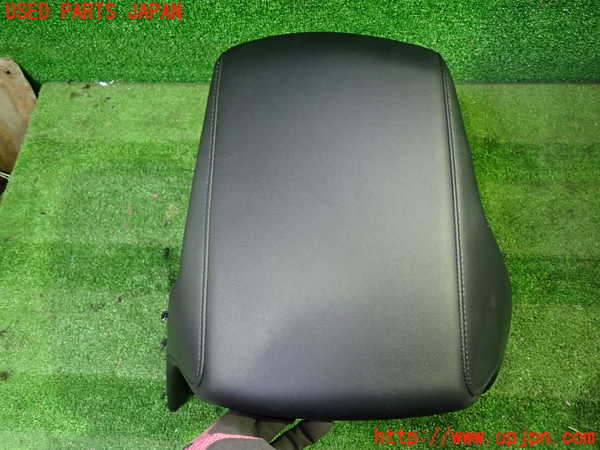 1UPJ-27257510]アルファード(AGH30W)メーターフード 中古_m0002.jpg