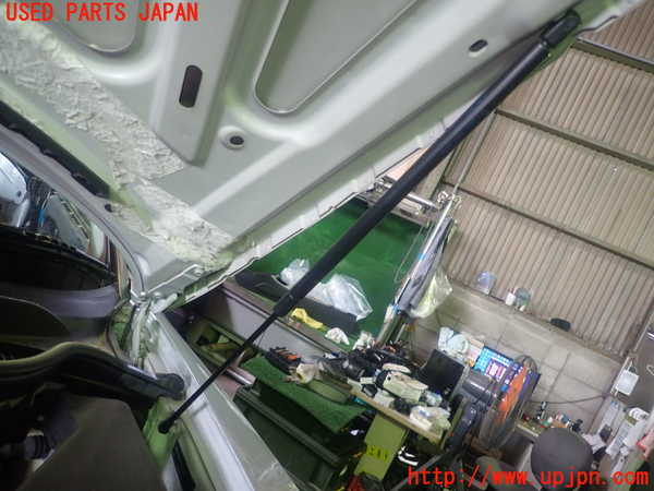 1UPJ-27261068]BMW Z4 ロードスター(BT30 E85)ボンネットダンパー 中古_m0002.jpg