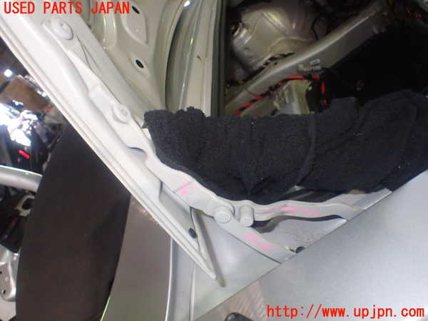1UPJ-27261513]BMW Z4 ロードスター(BT30 E85)トランクヒンジ1 中古_m0003.jpg