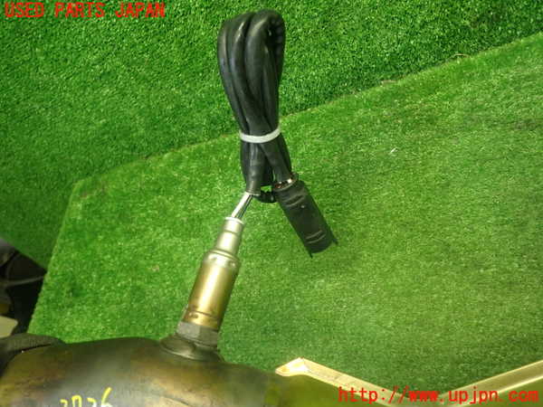 1UPJ-27262661]BMW Z4 ロードスター(BT30 E85)触媒1 中古_m0005.jpg