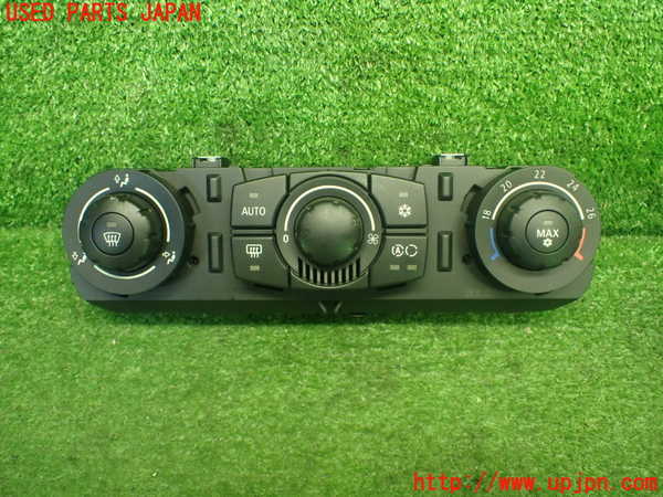1UPJ-27266066]BMW Z4 ロードスター(BT30 E85)エアコンスイッチ1 中古_m0001.jpg