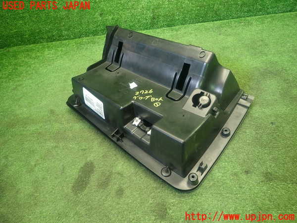 5UPJ-27267516]BMW Z4 ロードスター(BT30 E85)グローブボックス1 中古_m0002.jpg