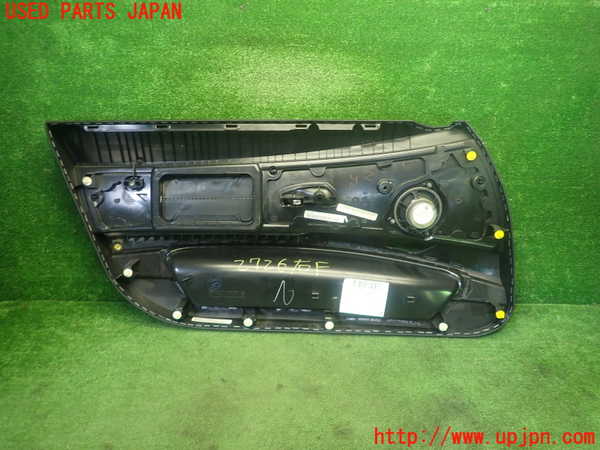 1UPJ-27261234]BMW Z4 ロードスター(BT30 E85)右ドア内張り 中古_m0004.jpg