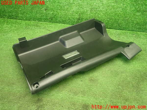 1UPJ-27267692]BMW Z4 ロードスター(BT30 E85)内装トリム類2 中古_m0003.jpg