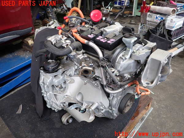 2UPJ-27272010]キックス(P15)エンジン HR12DE-EM57 中古_m0002.jpg