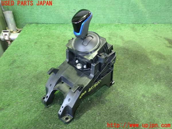 2UPJ-27277555]キックス(P15)ATシフトレバー 中古_m0001.jpg