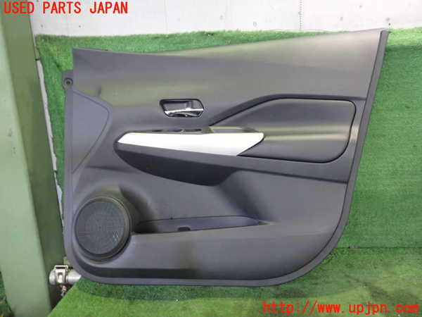 2UPJ-27271234]キックス(P15)右前ドア内張り 中古_m0001.jpg