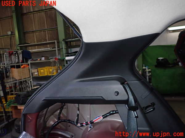 2UPJ-27277680]キックス(P15)左リアピラートリム 中古_m0002.jpg