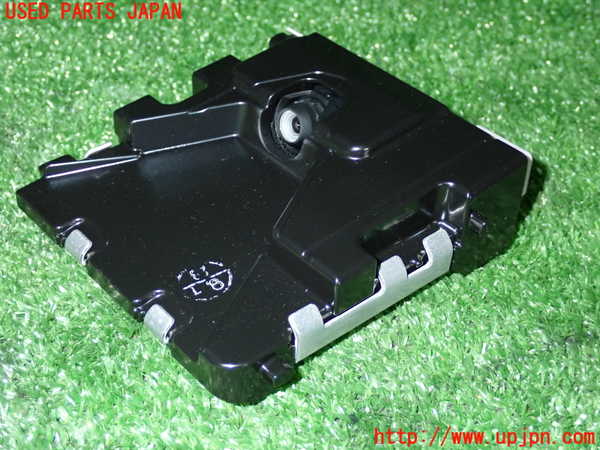 5UPJ-27286381]プリウス(ZVW51)センサー1 (フロントカメラ) 中古_m0001.jpg