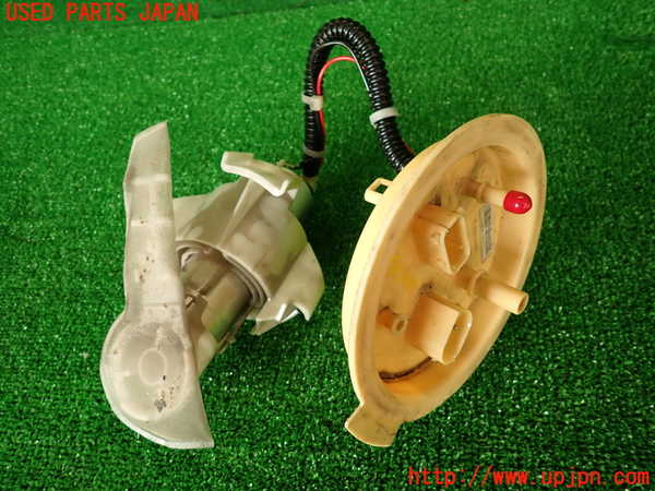 2UPJ-27292510]BMW 523d(FW20)(F10)燃料ポンプ 中古_m0001.jpg