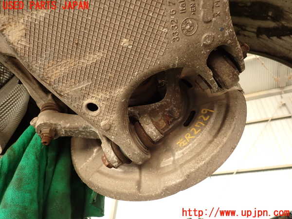 2UPJ-27294305]BMW 523d(FW20)(F10)左リアナックルハブ 中古_m0002.jpg