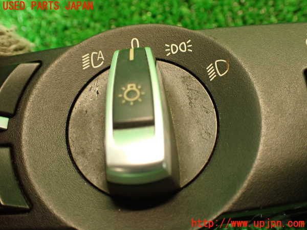 2UPJ-27296285]BMW 523d(FW20)(F10)ライトスイッチ 中古_m0002.jpg