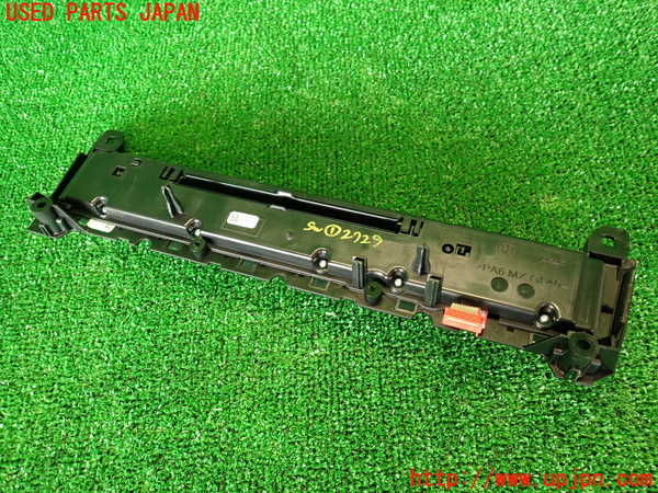2UPJ-27296306]BMW 523d(FW20)(F10)スイッチ1 (MODE) 中古_m0004.jpg