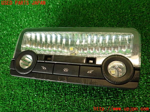 2UPJ-27296412]BMW 523d(FW20)(F10)ルームランプ2 (2列目真中) 【ジャンク品】 中古_m0001.jpg