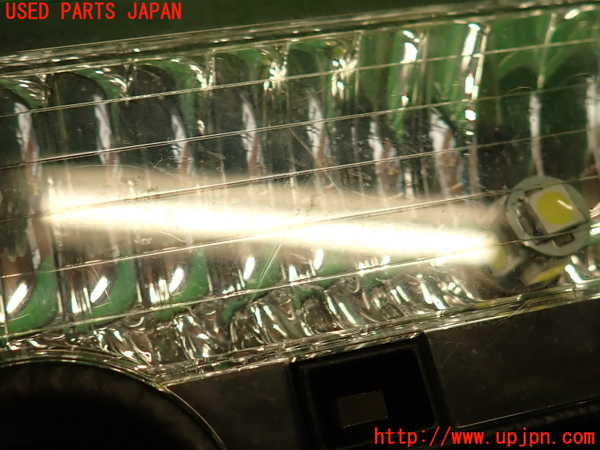 2UPJ-27296412]BMW 523d(FW20)(F10)ルームランプ2 (2列目真中) 【ジャンク品】 中古_m0003.jpg