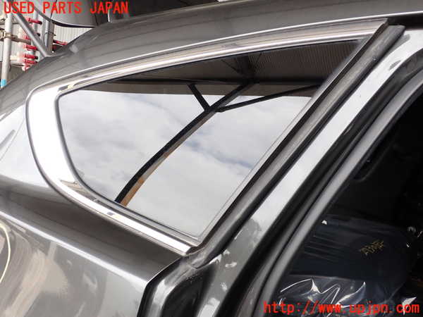 2UPJ-27301380]CX-8(KG2P)右クォーターガラス (43R-007953) 中古_m0001.jpg