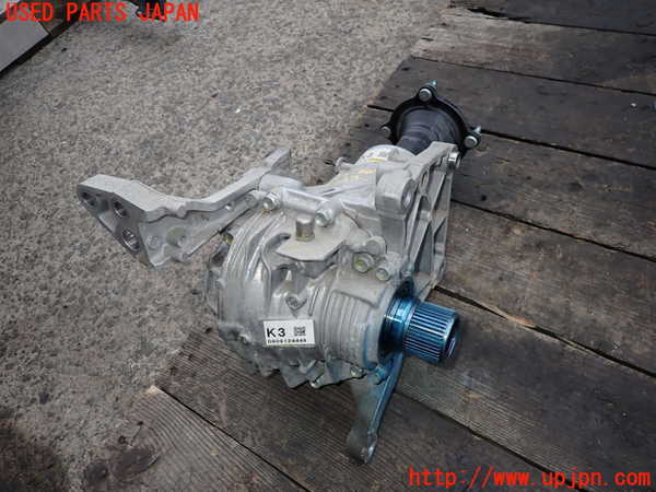 2UPJ-27303300]CX-8(KG2P)トランスファー 中古_m0002.jpg