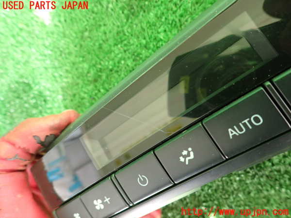 2UPJ-27306309]CX-8(KG2P)スイッチ4 (空調) 中古_m0002.jpg