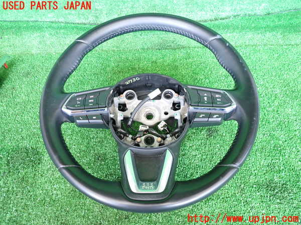2UPJ-27307855]CX-8(KG2P)ステアリングホイール 中古_m0001.jpg