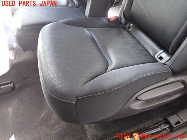 2UPJ-27307175]CX-8(KG2P)左2列目シート 中古_m0003.jpg