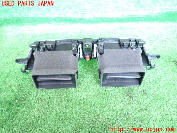 2UPJ-27307526]CX-8(KG2P)エアコン吹き出し口1 (真中) 中古_m0003.jpg