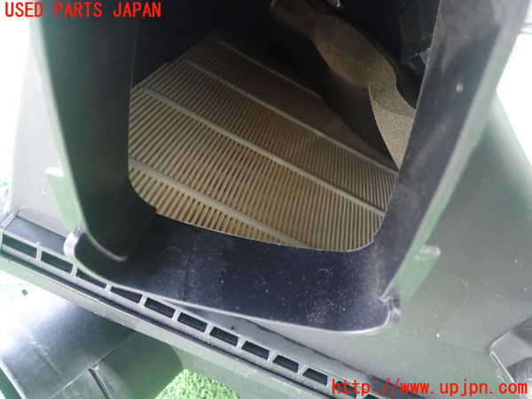 1UPJ-27312560]BMW M240i クーペ F22 (2G30)エアクリーナーボックス 中古_m0003.jpg