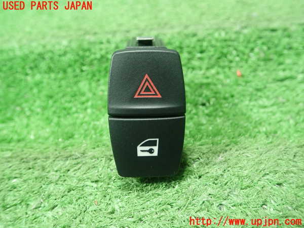 1UPJ-27316290]BMW M240i クーペ F22 (2G30)ハザードスイッチ 中古_m0001.jpg