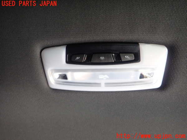 1UPJ-27316412]BMW M240i クーペ F22 (2G30)ルームランプ2 センター 中古_m0001.jpg