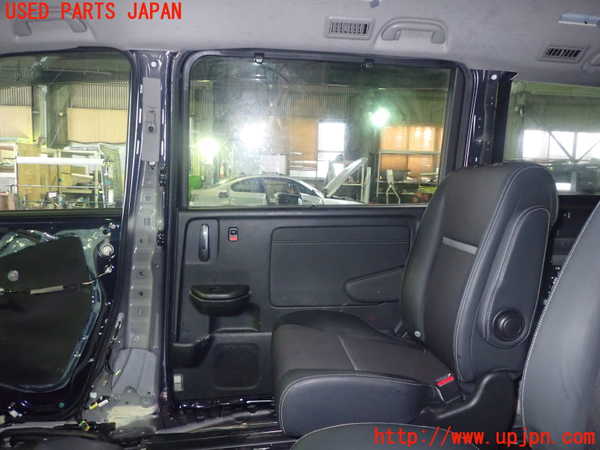 1UPJ-27321290]ステップワゴン スパーダ ハイブリッド(RP5)右後ドア 中古_m0002.jpg