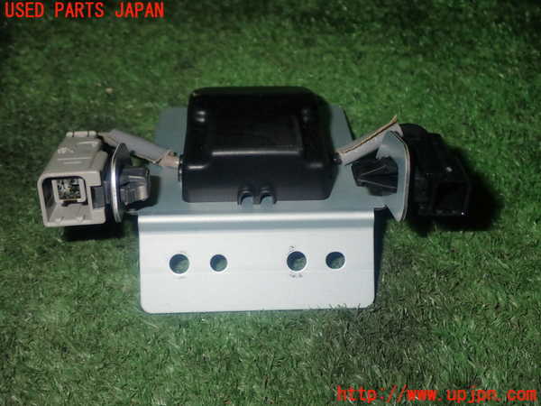 1UPJ-27326550]ステップワゴン スパーダ ハイブリッド(RP5)アンテナ 中古_m0002.jpg