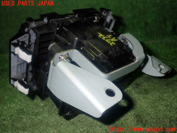 1UPJ-27327555]ステップワゴン スパーダ ハイブリッド(RP5)ATシフトレバー 中古_m0003.jpg