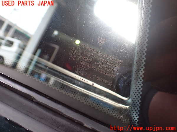 1UPJ-27331380]ポルシェ・911(99705)右クォーターガラス SEKURIT M23100 中古_m0002.jpg