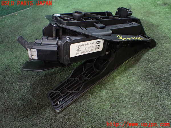 5UPJ-27336381]ポルシェ・911(99705)センサー1 (アクセルペダル) 中古_m0003.jpg