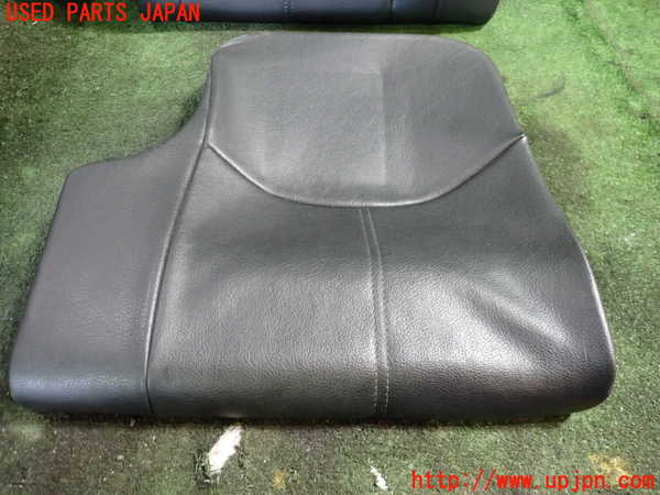 1UPJ-27337405]ポルシェ・911(99705)右リアシート 中古_m0002.jpg