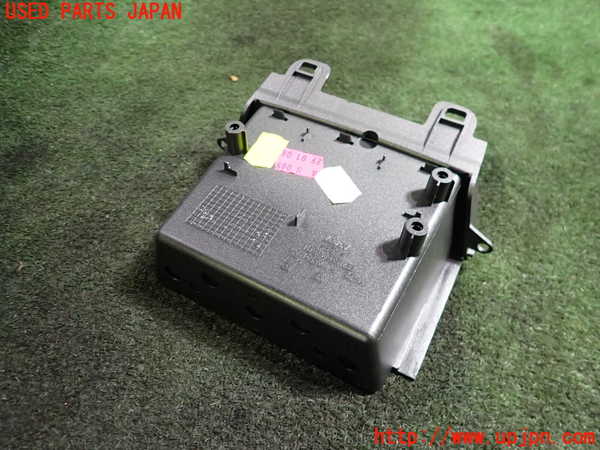 1UPJ-27337841]ポルシェ・911(99705)小物入れ1 中古_m0002.jpg