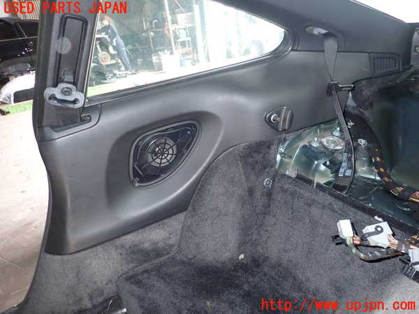 1UPJ-27337675]ポルシェ・911(99705)右リアピラートリム 中古_m0003.jpg