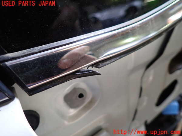 5UPJ-27341200]エスクァイアハイブリッド(ZWR80G)右フロント三角窓ガラス AGC M2H3 中古_m0002.jpg