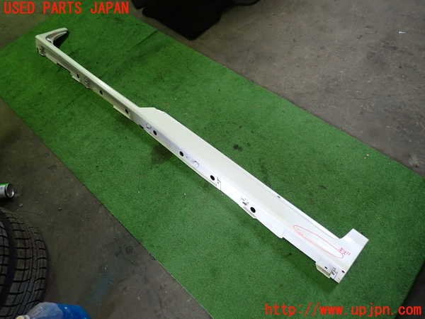 1UPJ-27341390]エスクァイアハイブリッド(ZWR80G)右サイドステップ 中古_m0001.jpg