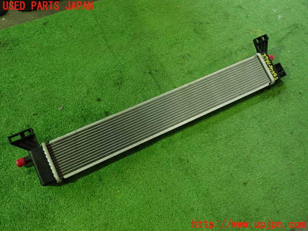 1UPJ-27342322]エスクァイアハイブリッド(ZWR80G)ラジエーター2 (サブ) 中古_m0002.jpg