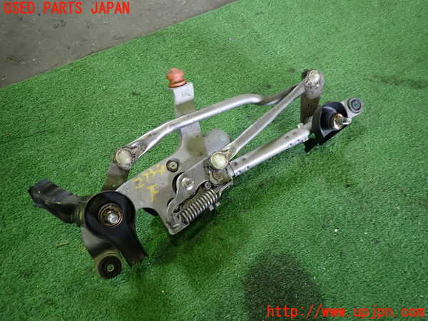 1UPJ-27346770]エスクァイアハイブリッド(ZWR80G)フロントワイパーモーター 中古_m0001.jpg