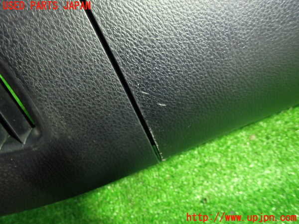 1UPJ-27347516]エスクァイアハイブリッド(ZWR80G)グローブボックス1 中古_m0002.jpg