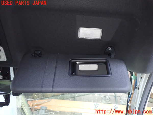 1UPJ-27347625]エスクァイアハイブリッド(ZWR80G)室内サンバイザー右側 中古_m0003.jpg