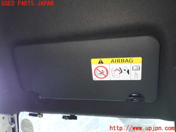 1UPJ-27347630]エスクァイアハイブリッド(ZWR80G)室内サンバイザー左側 中古_m0001.jpg