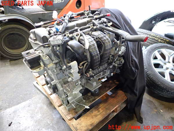 2UPJ-27352010]アウトランダーPHEV(GG2W)エンジン 4B11-S61-Y61 4WD 中古_m0001.jpg
