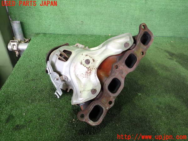 2UPJ-27352041]アウトランダーPHEV(GG2W)エキマニ1 (触媒 マニバーター) 中古_m0002.jpg