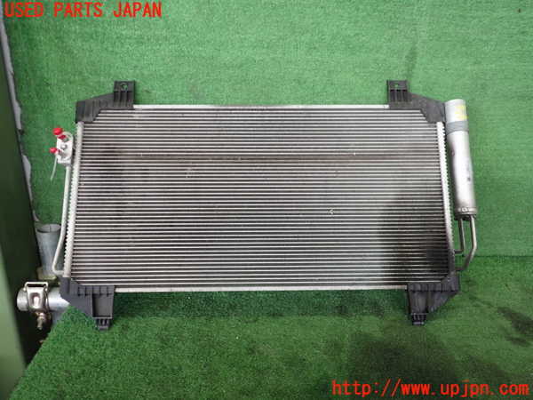 2UPJ-27356031]アウトランダーPHEV(GG2W)エアコンコンデンサー1 中古_m0001.jpg