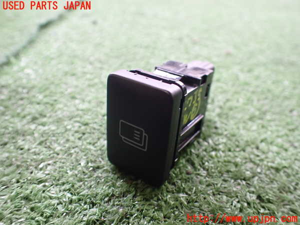 2UPJ-27356310]アウトランダーPHEV(GG2W)スイッチ5 (インフォメーショ) 中古_m0001.jpg