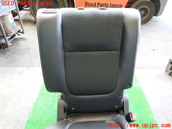 2UPJ-27357145]アウトランダーPHEV(GG2W)右2列目シート 中古_m0002.jpg